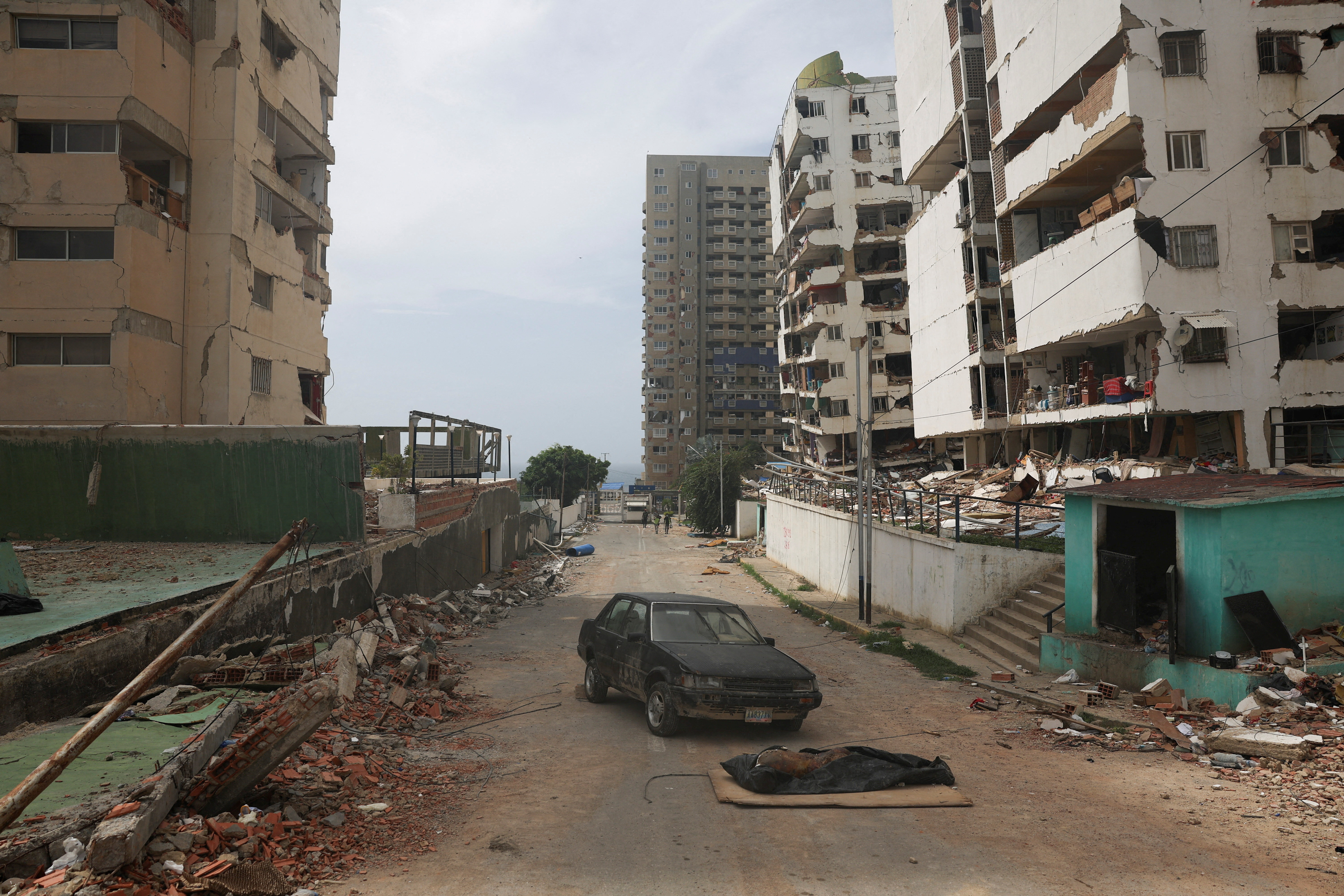 Explosões atingem o Irã após nova ofensiva dos EUA e ampliam tensão no Oriente Médio
