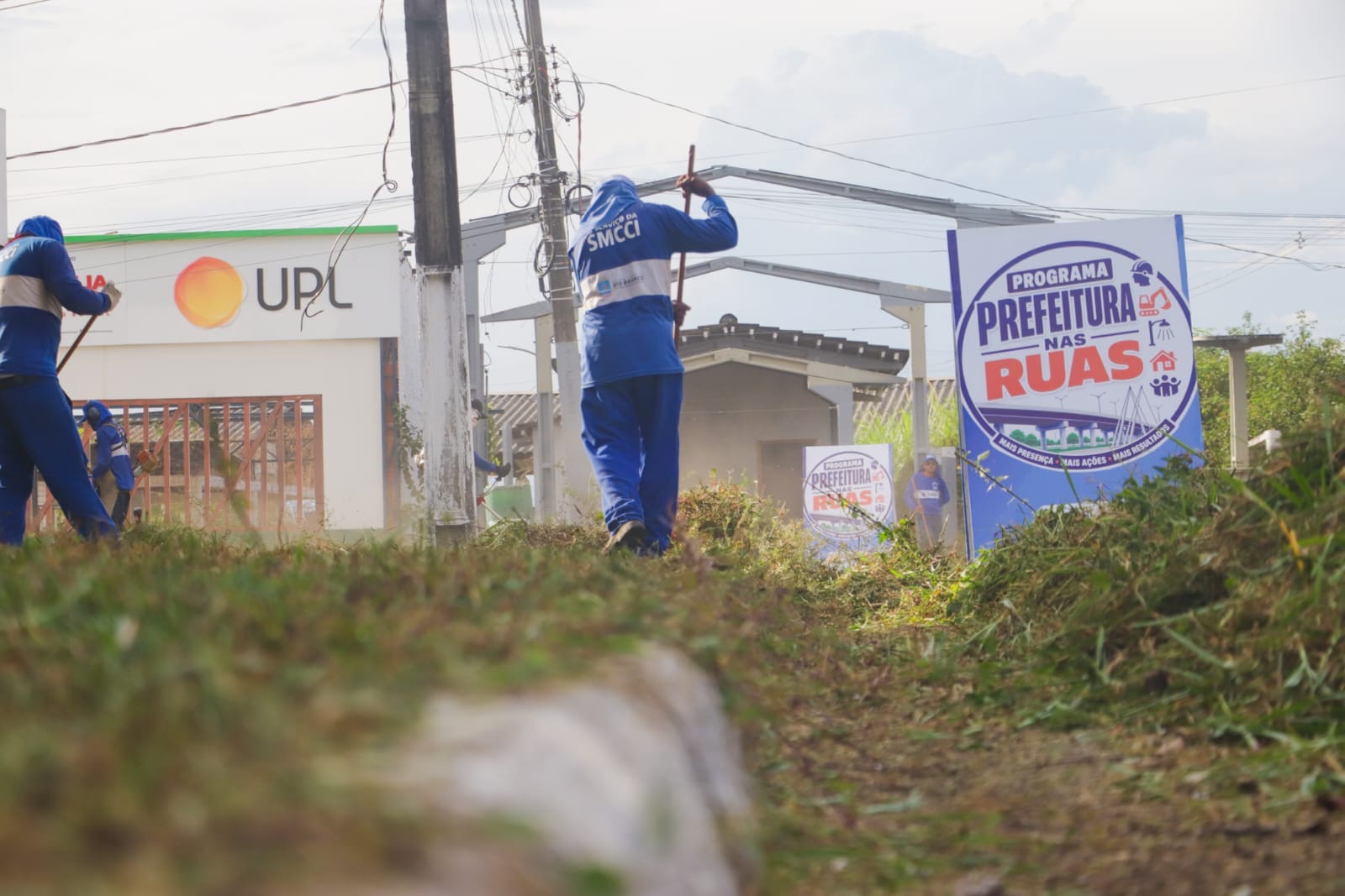 Prefeitura intensifica limpeza no Parque de Exposições e amplia ações no Segundo Distrito