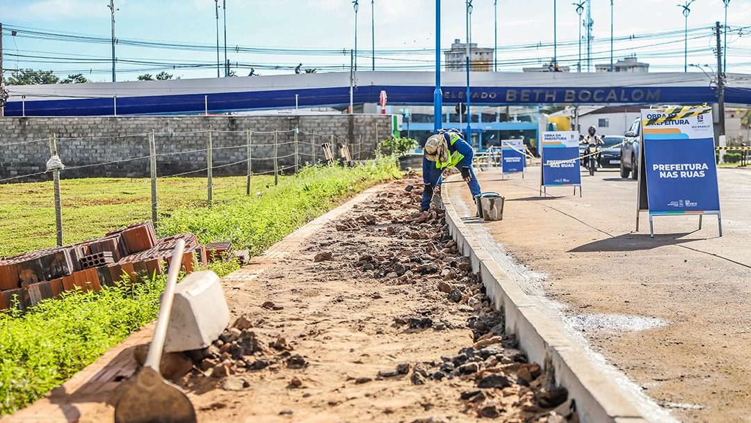 Prefeitura nas Ruas transforma Rio Branco com infraestrutura, limpeza urbana e geração de empregos