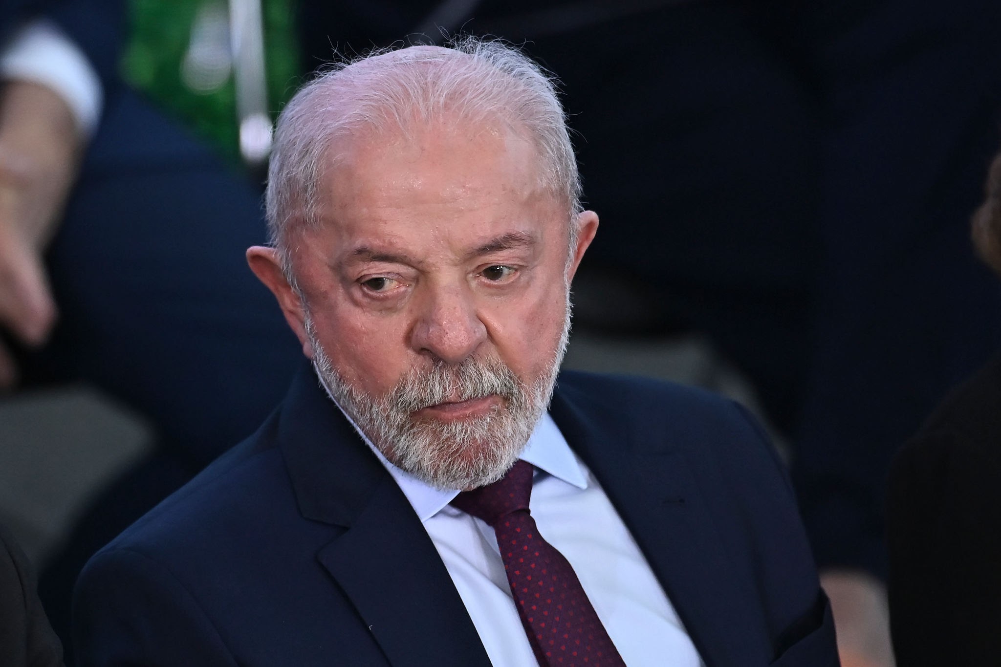Lula diz que Brasil não ficará chorando por exportações aos EUA e cobra reciprocidade