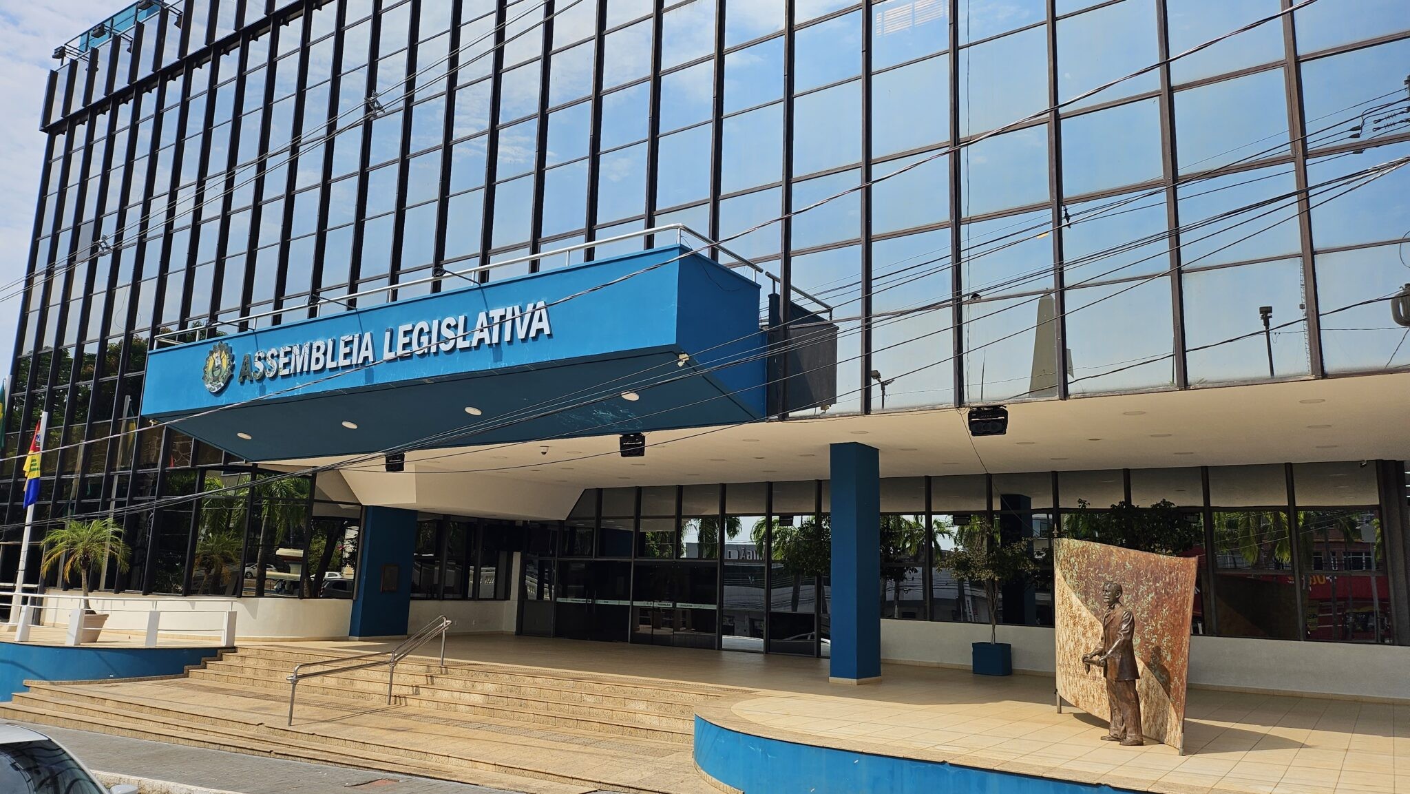 Aleac convoca sessão extraordinária para votar projeto que amplia isenção do IPVA no Acre
