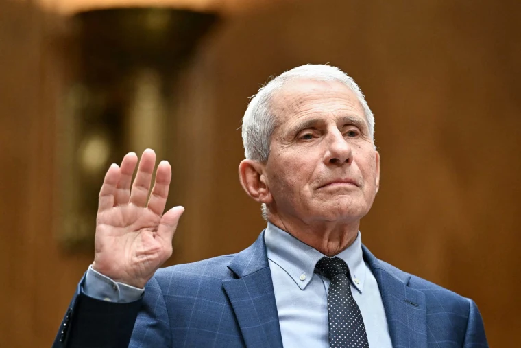 Quem é Anthony Fauci, médico alvo de Trump por causa da origem da Covid-19
