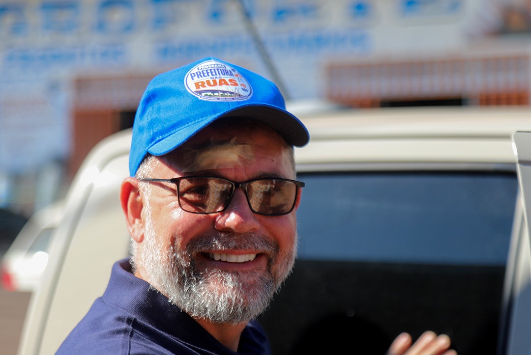 “Ouvimos a comunidade, identificamos as prioridades e seguimos levando melhorias e os benefícios do poder público para a população”, destacou o prefeito.
